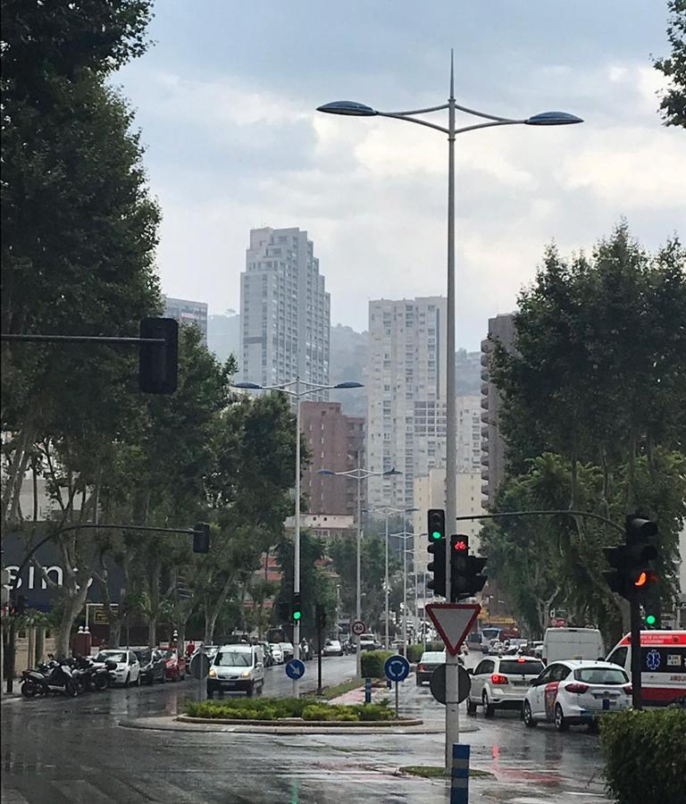 Апартаменти З Чудовим Видом,600 М Пляж Леванте Венідорм Benidorm Kültér fotó